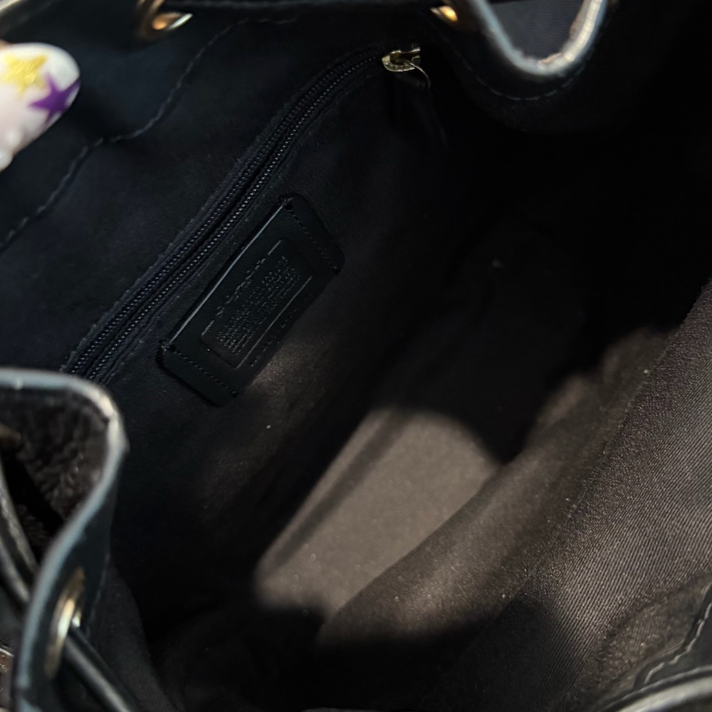 AUTHENTIC Coach Dampsey Drawstring Bucket Bag- Black Pebbled Leather - Picture 9 of 9